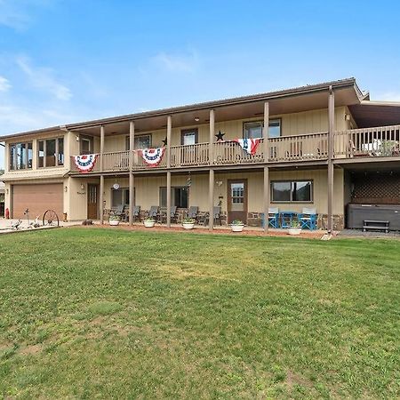 Papa'S Place On Willow Creek Custer Bagian luar foto